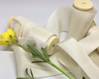 IVORY hand dyed silk habotai ribbon//plant dyed//eco dyed//wedding ribbon//bouquet ribbon//styling//photo prop//gift ribbon//ivory//cream