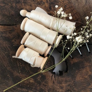 Ruban habotai de soie teint à la main CHAMPAGNE//teinte végétale//teinte écologique//ruban de mariée//ruban de bouquet//coiffure//accessoire photo//ruban cadeau//ivoire//crème