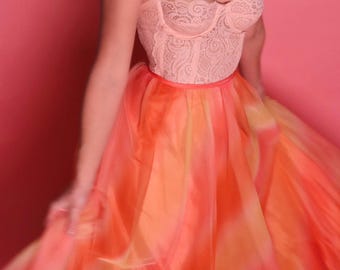 Vintage Dreamy Peach Perfection Lace Bustier Corset Bra Top Garter Belts