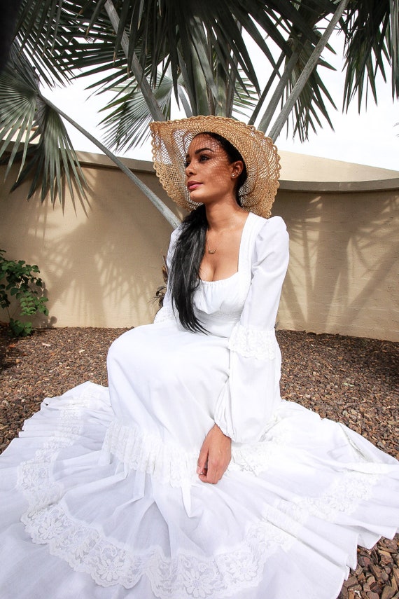 Vintage Gunne Sax For Saks Fifth Avenue All White Etsy
