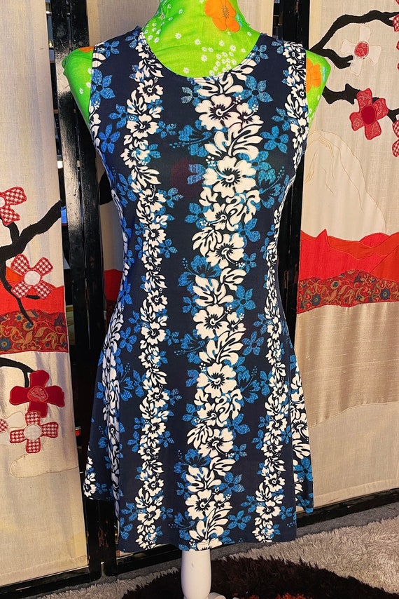 Vintage Y2K Blue and White Hibiscus Tropical Mini Dress
