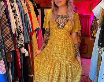 Vintage 1970's 'Terri Juniors California' Yellow Floral Boho Prairie Dress