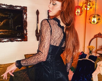 Vintage 1940's Vamp Gothic Sexy Edwardian Black Lace Dress