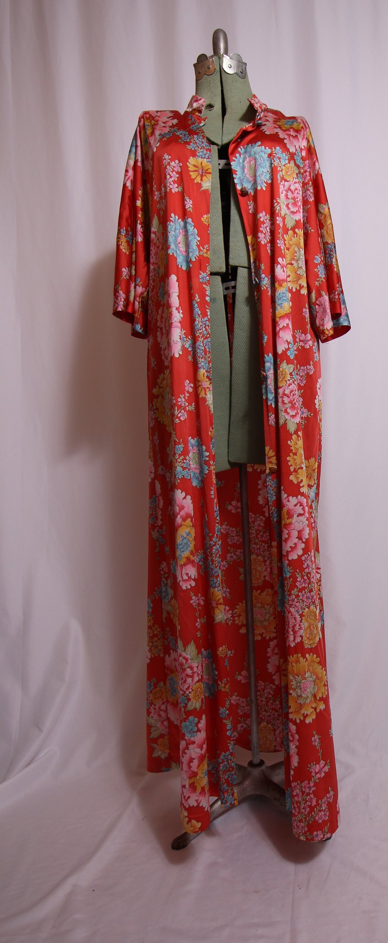 vintage duster robe
