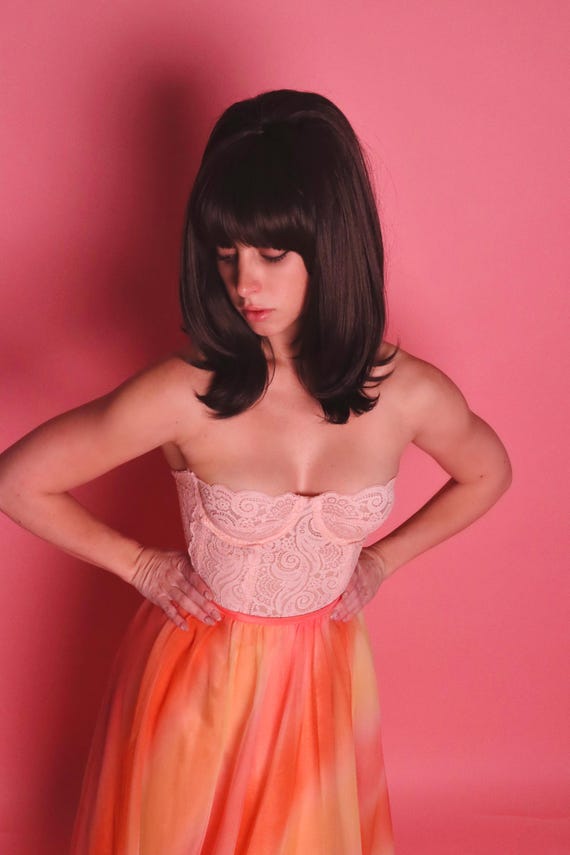 Vintage Dreamy Peach Perfection Lace Bustier Corset Bra Top Garter Belts