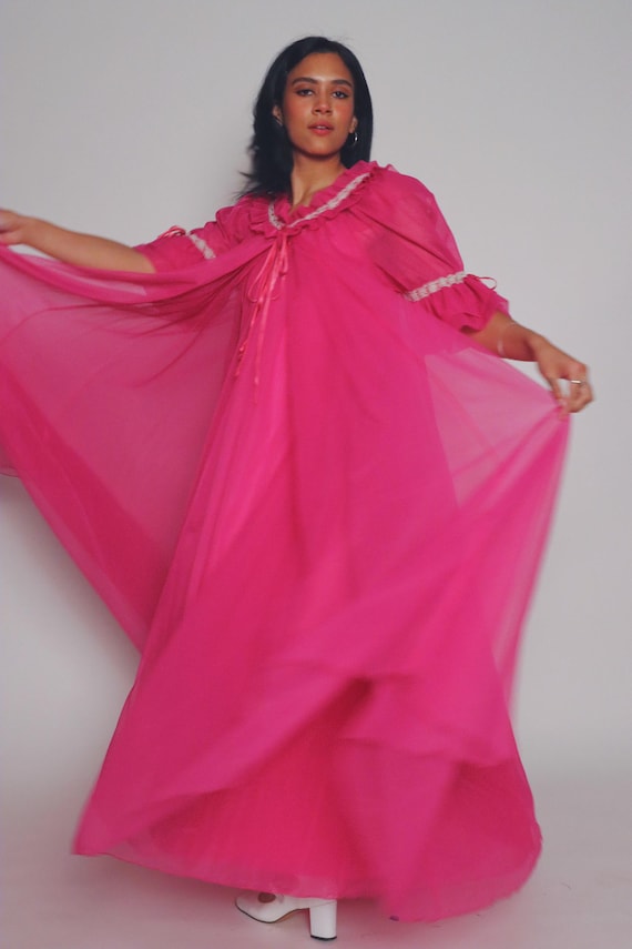 Vintage 1960's Fuchsia Chiffon Lingerie Set Nightgown and Duster