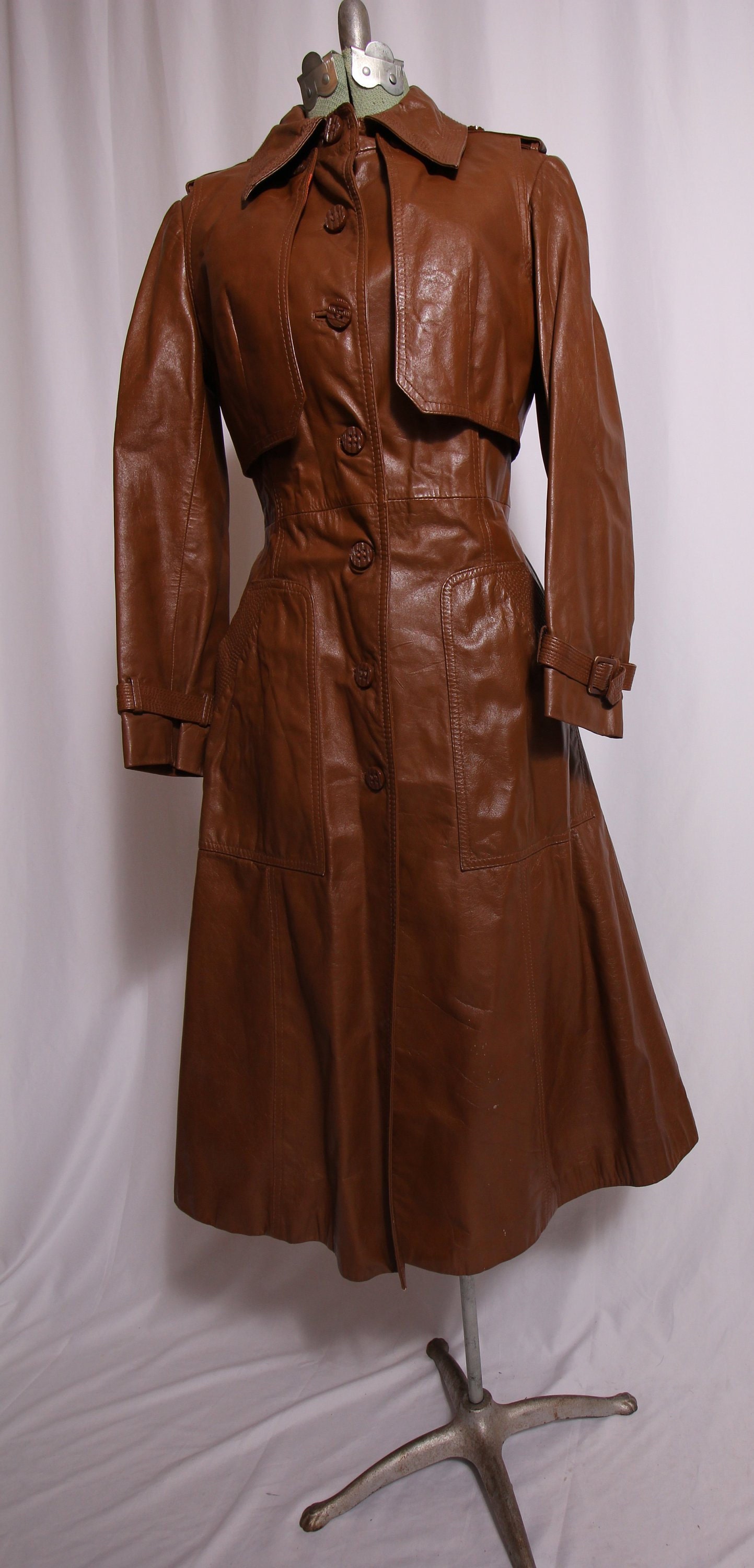 Vintage 1970's 'Suburban Heritage 