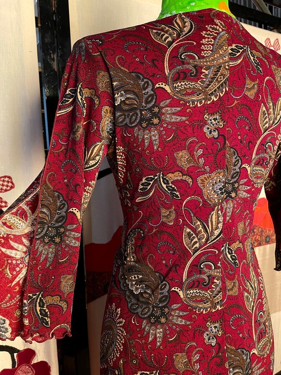 Vintage Y2K Wine Red Stretchy Paisley Cutout Flutter Sleeve Dress