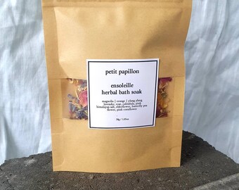 ENSOLEILLÉ  Botanical Herbal Bath Soak | flower soak | calming | herb bath | herbal flowers | dried flowers | sunny spring bath |