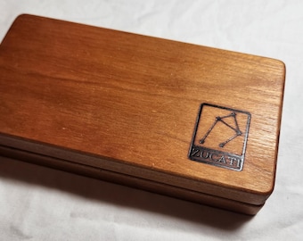 Zucati Half Core Cherry dice case and rolling surface
