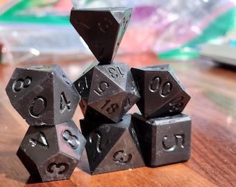 V1 Standard Dice