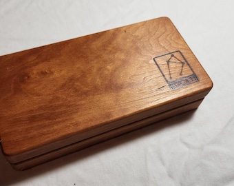 Zucati Half Core Cherry dice case and rolling surface