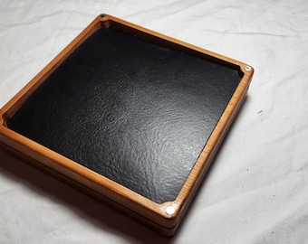 Zucati Dice Base Player Core V2 (Case - Vault - Holder) in Cherry Wood