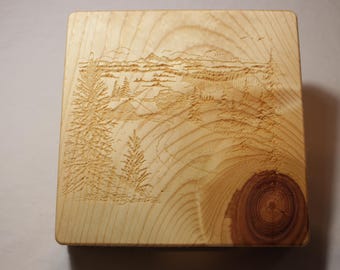 Zucati Dice Base Player Core V1 Original Standard (Case - Vault - Holder) in Pine with Engraving