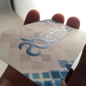 100 cartes de visite SPOT UV en relief - Cartes de visite douces au toucher