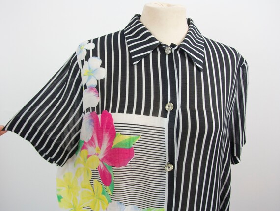 Camicia anni '80, Blusa Vintage, Righe Floreali, … - image 3