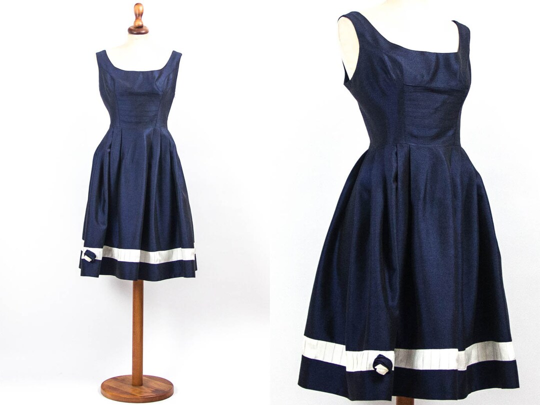 1950s Dress Fit and Flare Vintage Fifties Dress Pin up - Etsy