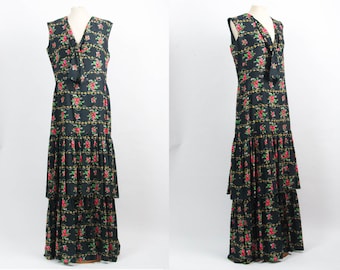 Floral Maxi Dress, 1970s, Seventies Vintage, Black Color, Boho, Size Medium Large, Flower Printed, Sleeveless