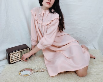 Vintage Night Gown, Pink Nightie, 40s Vintage, 1940s, Victorian Style Silk Night Dress, 40s, Long Sleeves