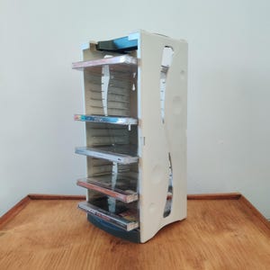 Techpoint CD ラック 4 個中 1 個 シルバー.カラー ヴィンテージ