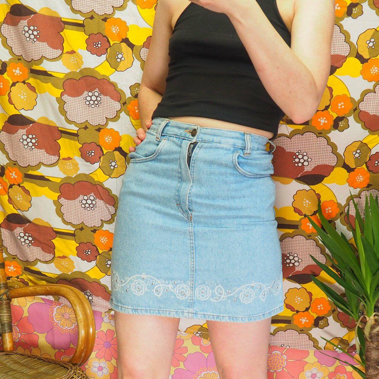 1990s 90s y2k light blue mini denim skirt floral pattern ...