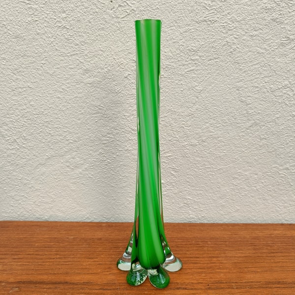 Single stem glass vase, mid century elephants foot vintage twist vase