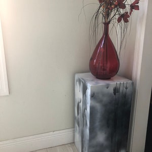 Engraved Lines Flow Art Design White / Black Wood Pedestal - Decorative Distressed Vintage Wooden Modern Art Stand Display Side Table