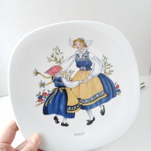 Rorstrand Sweden Sverigedrakten Swedish National Costume Collectible Plate image 5