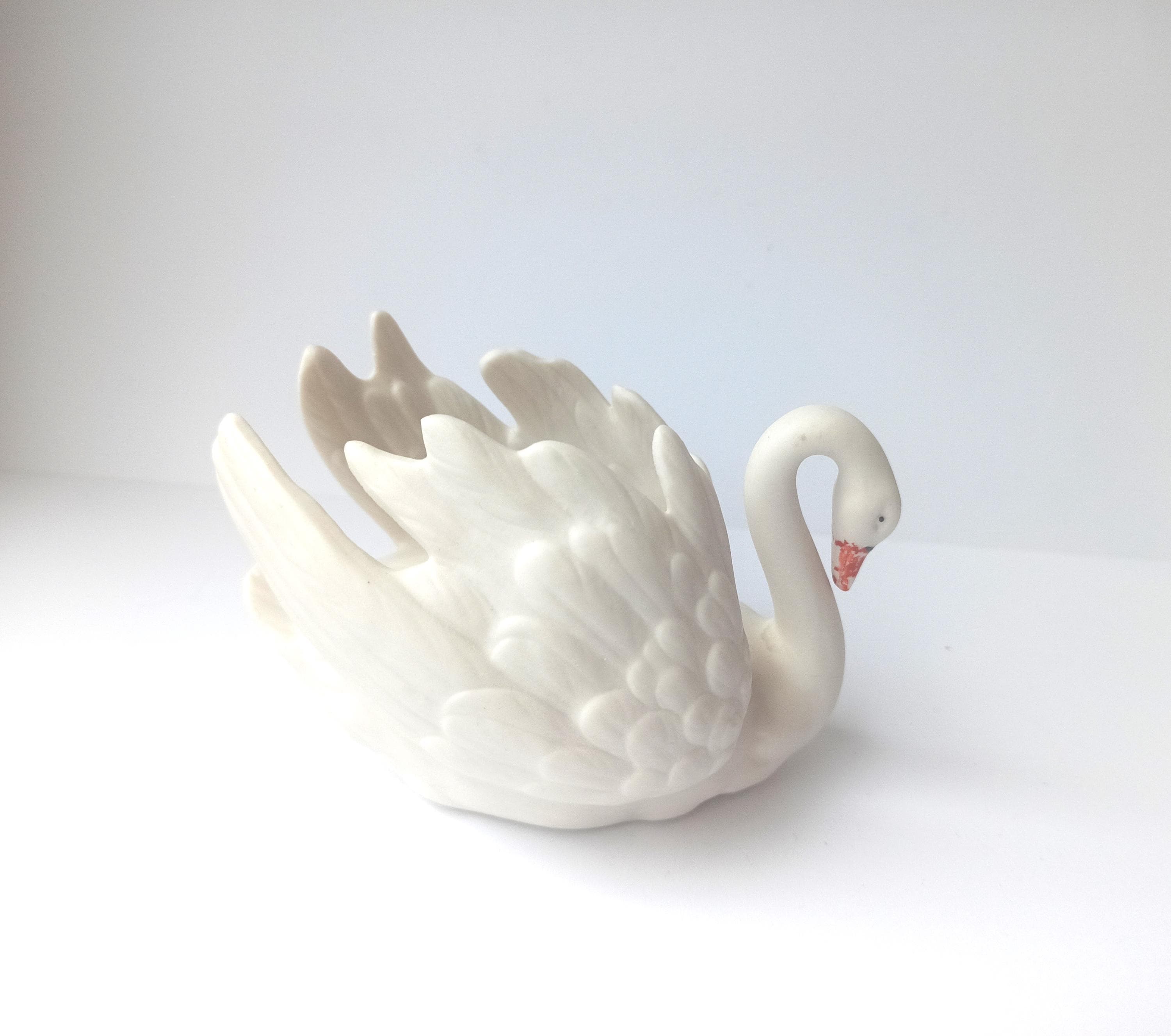 陶器の白鳥の花瓶 - Etsy 日本