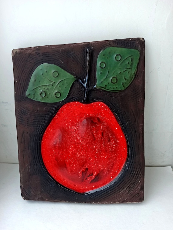 お値下げ陶板 赤りんご Red apple /ウプサラエクビー RAR Upsala Ekeby / スウェーデン陶芸 大型陶板レリーフ / 赤いリンゴ