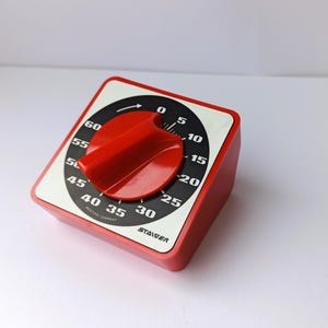 Timer da cucina vintage in plastica rossa con indicazione del tempo, 60 minuti, Staiger Mematic/ Germania, anni '70