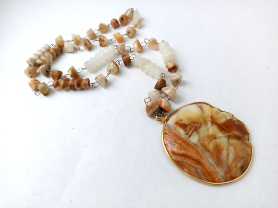 Vintage pendant/necklace made of natural onyx sto… - image 2