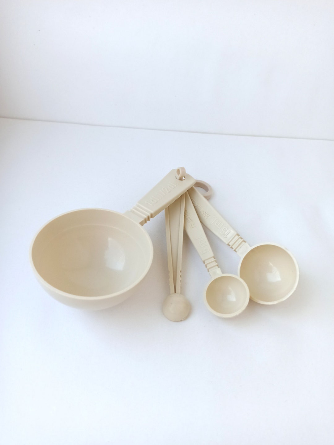 Set of 4 Vintage Plastic Measuring Spoons Sweden Etsy