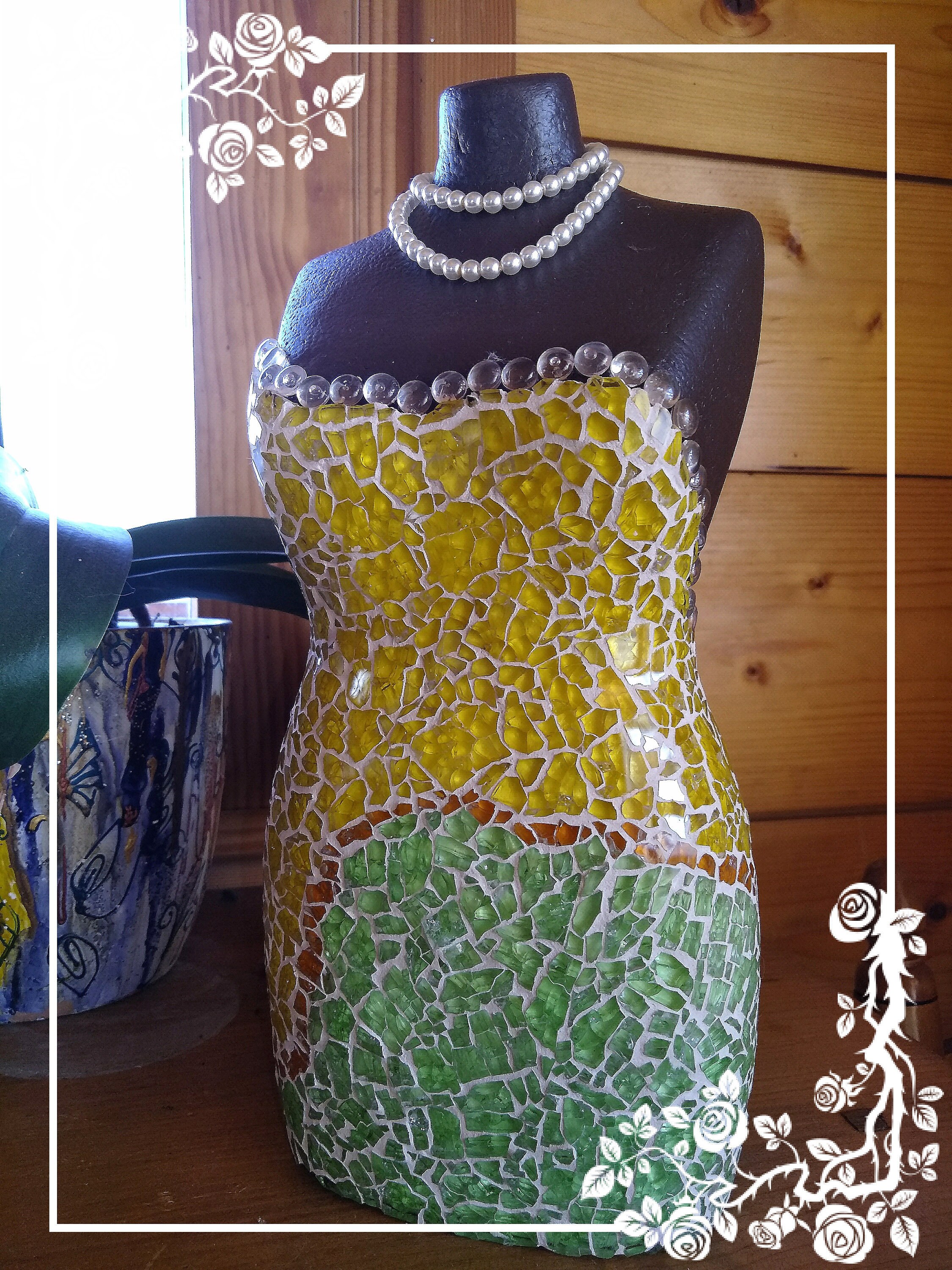 La Dame Des Iles - Mosaïque Craquelée