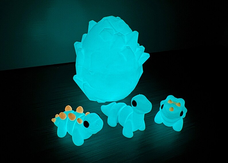 3 Baby Dinosaurs Glow in the Dark Articulated Fidget Toy. 3D Printed