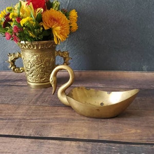 Brass Swan Planter/ Vintage Brass Swan/ Brass Catchall / Catchall Dish/ Small Brass Planter/ Catchall Bowl/ Air Plant/ Ring Dish