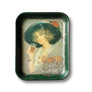 Collectible Coca Cola Advertising Tray