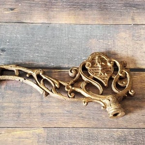 Victorian Cast Iron Plant Hanger Bracket