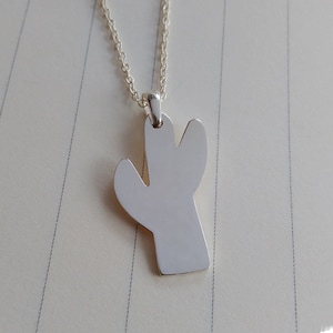 Cactus Necklace,Personalized Saguaro Cactus Necklace,Southwest Style Necklace,Tree Necklace,Hand Sawed Pendat,Custom Desert Jewelry