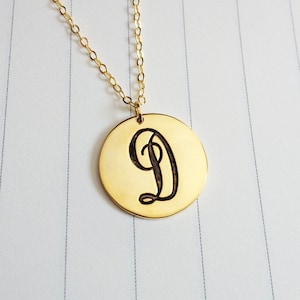 Tiny Disc Necklace,Gold Disc Necklace,0.6&quot; Initial Disc Necklace,Engraved Disc Pendant,Personalize Gold Monogram Necklace
