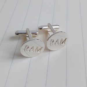 Personalised Wedding Cufflinks,Silver Initial Cufflinks,Men CuffLinks,Groom Wedding Gift,Engraved Monogram CuffLinks,Gift for Fathers Day