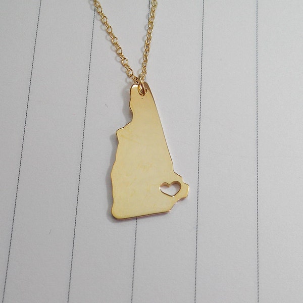 New Hampshire State Necklace,Gold NH State Necklace,New Hampshire State Charm Necklace,State Shaped Necklace  With A Heart