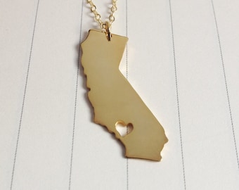 Personalized California Necklace,Gold CA State Necklace,California State Charm Necklace,CA State Necklace,State Shaped Necklace With A Heart