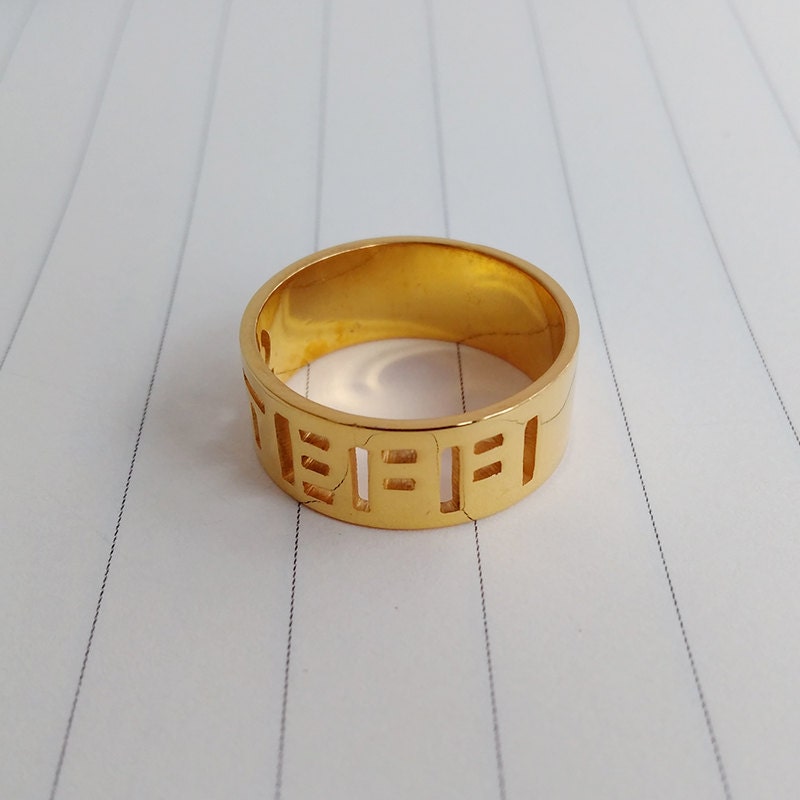 Personalized Modern Letters Ring,gold Spray Paint Font Ring,engraved ...