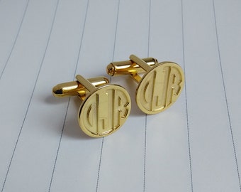 Engraved Monogram CuffLinks,Groom Wedding Gift,Gold Men CuffLinks,Wedding Cufflinks,Gift for Fathers Day