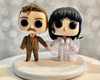 Mini Wedding Cake Topper Figurine
