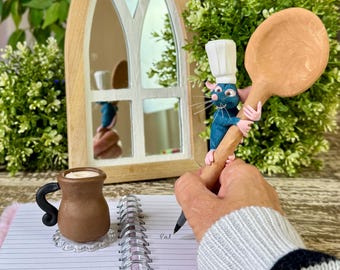 Handmade Chef Mouse Pen – Fairytale Figurine, Unique Stationery