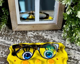 Ręcznie robiona tacka na okulary z gliny samoutwardzalnej | Fantazyjny organizer na biurko