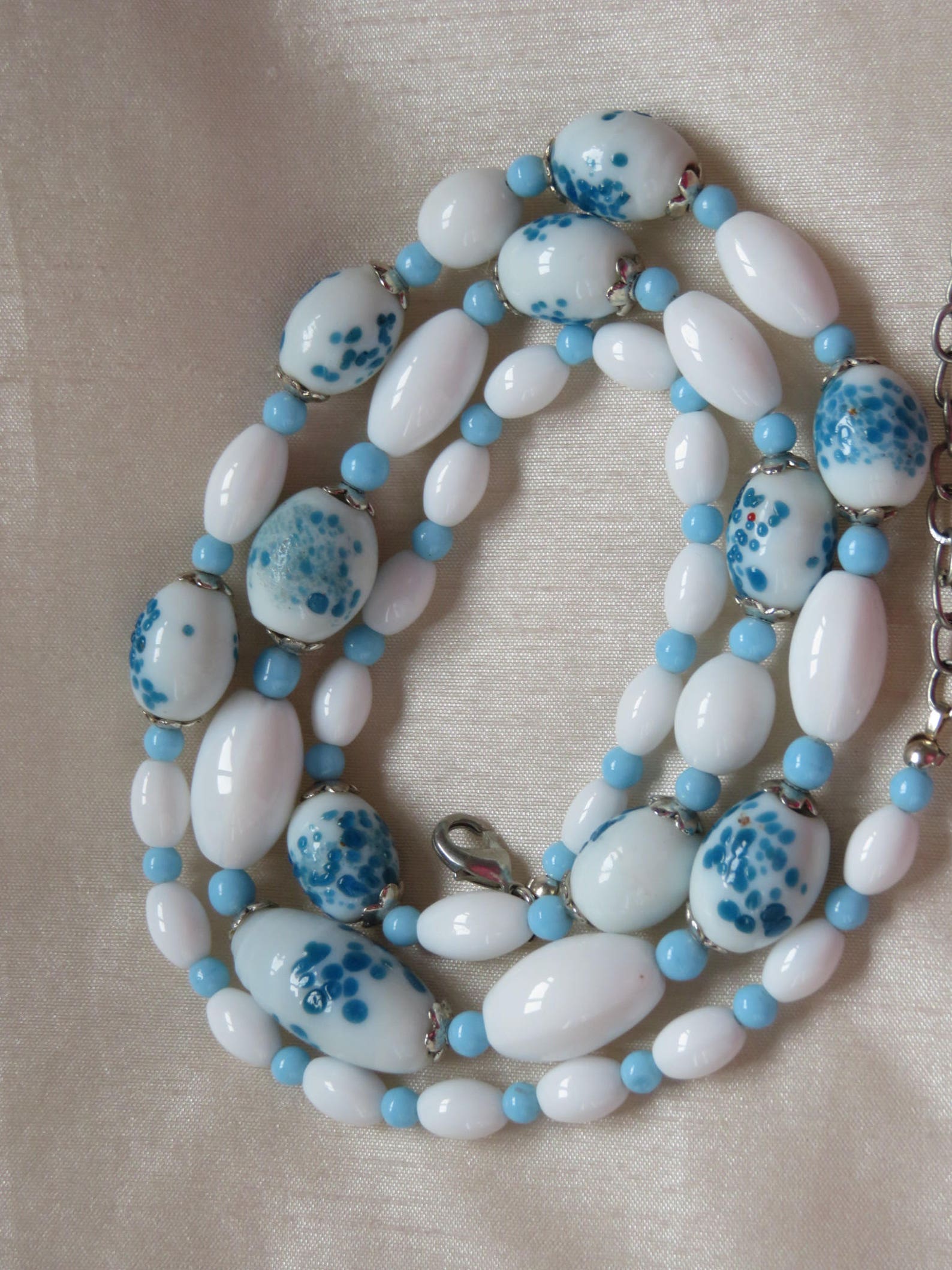 Handmade Vintage Blue and White Splatter Bead Necklace Etsy Israel