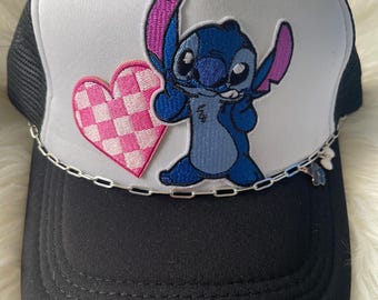 Stitch Custom trucker hat with chain and patches - black - adult size